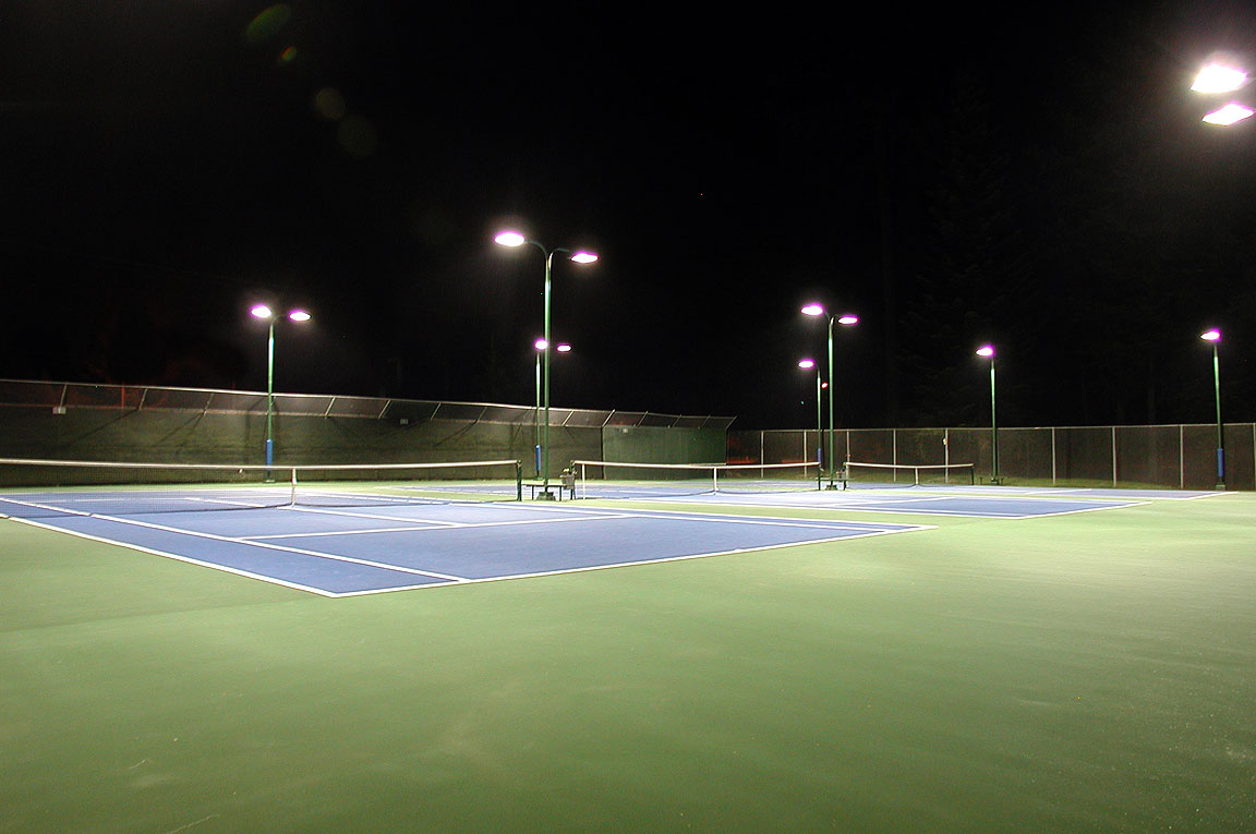 Lights_tennis_courts